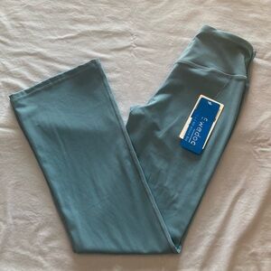 COPY - NWT Ewedoos Blue V Waist Women’s Flare Leggings Size S
